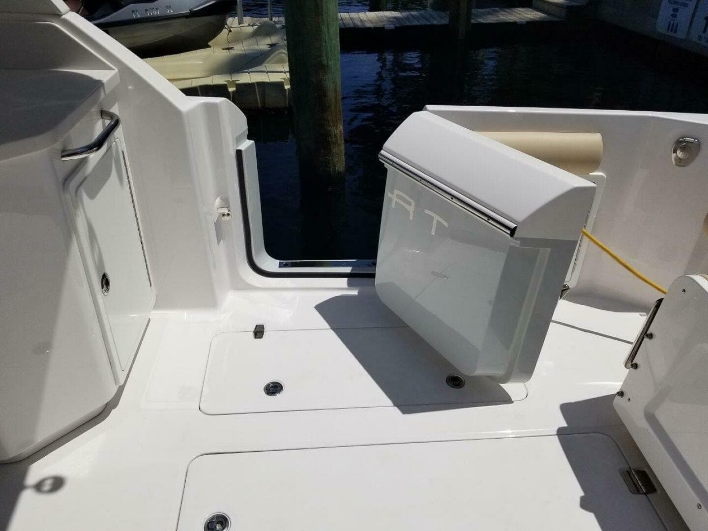 2021 Southport 33 DC — photo 17