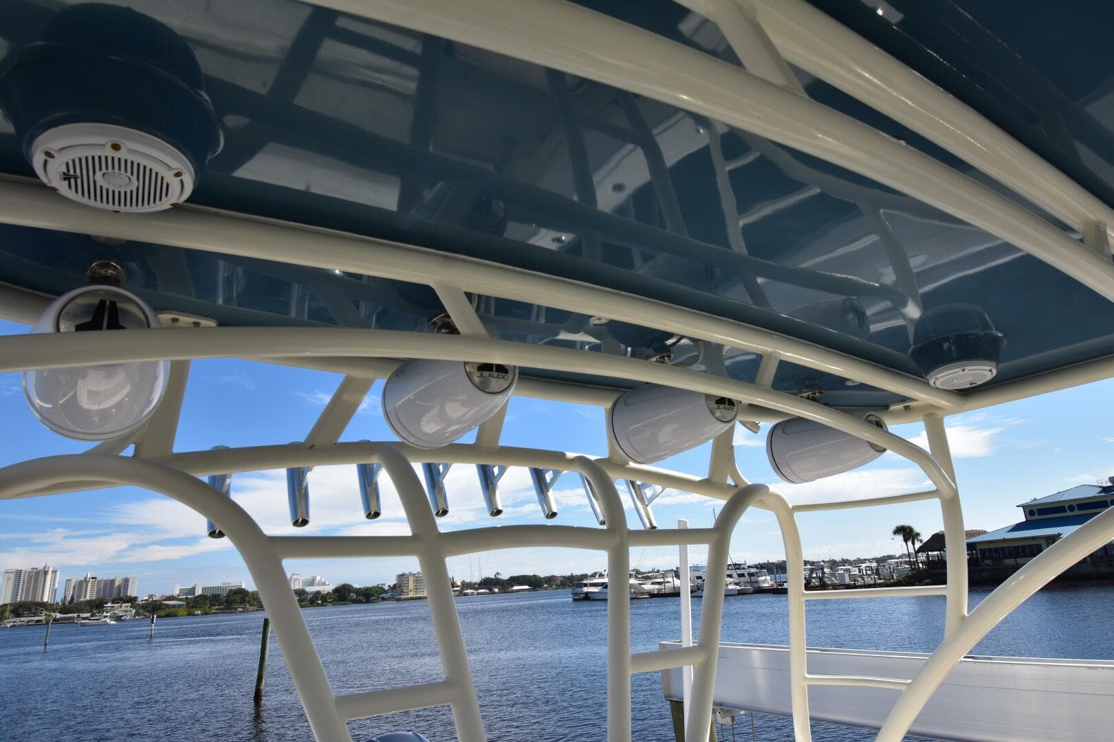 2012 Hydra-Sports 4200 SF — photo 20