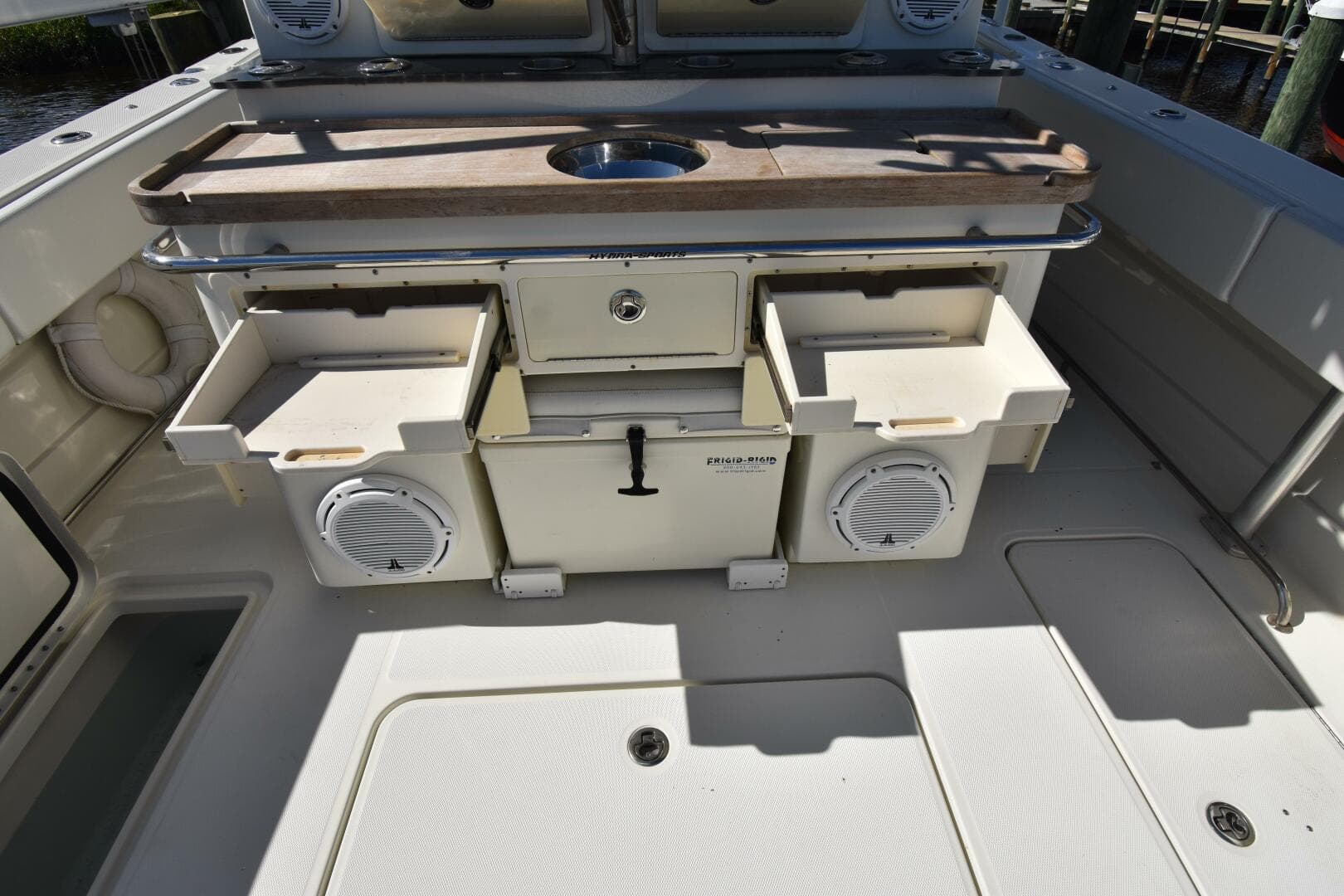 2012 Hydra-Sports 4200 SF — photo 16