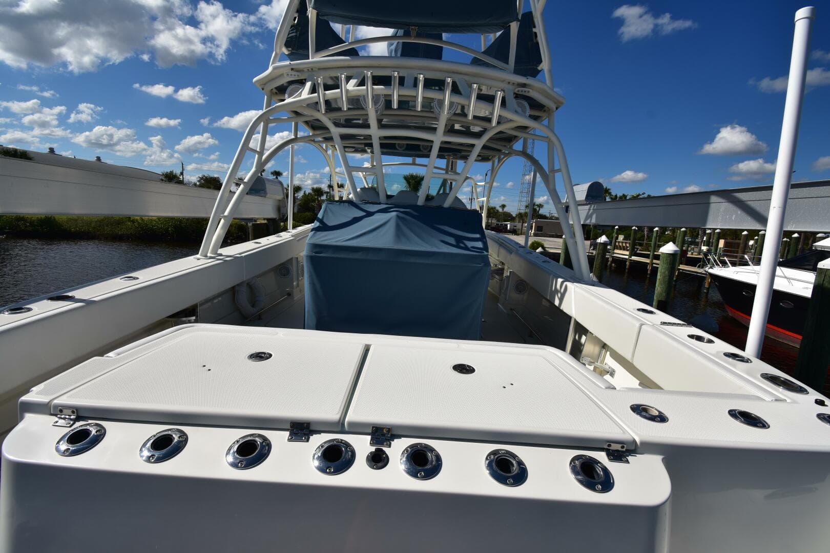 2012 Hydra-Sports 4200 SF — photo 5