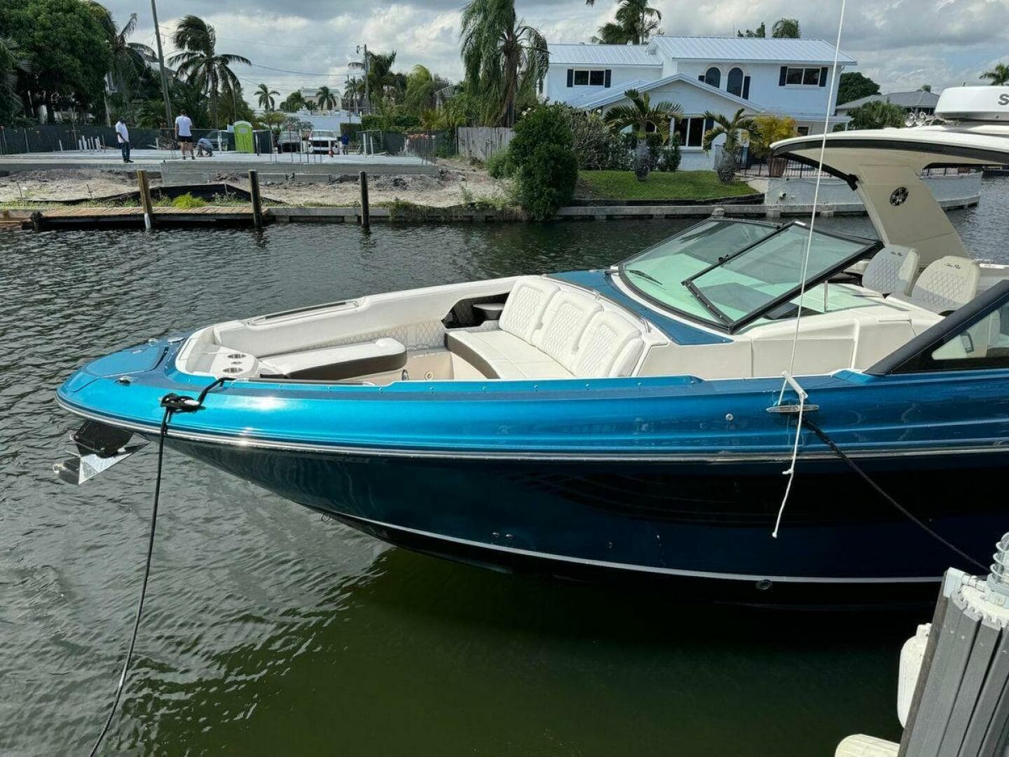 2021 Sea Ray 400 Slx OB — photo 2