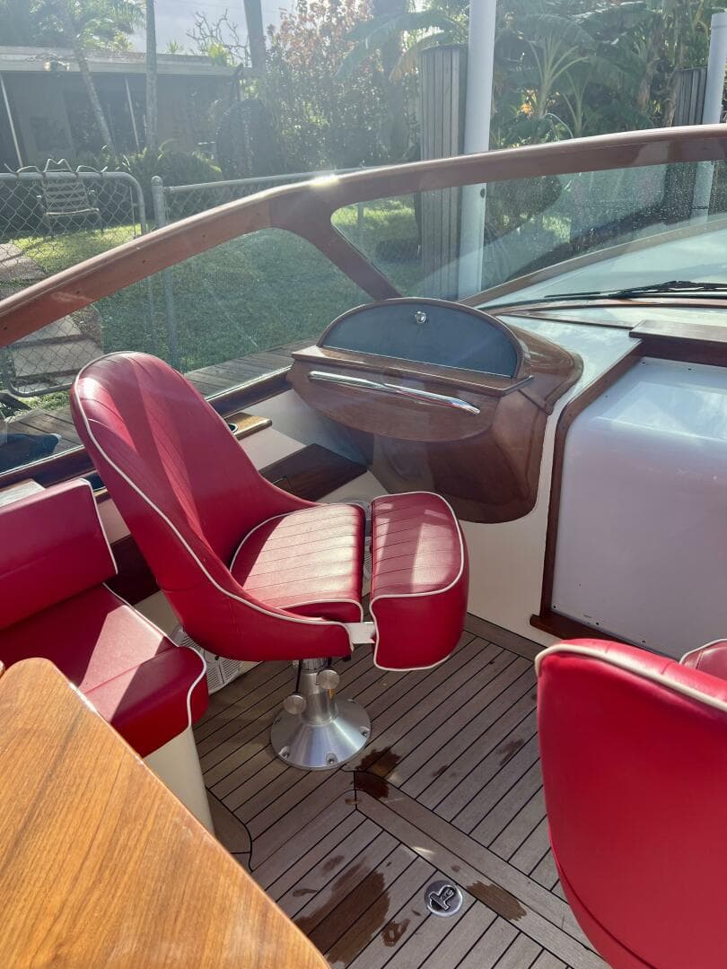 2004 Hinckley Talaria 29 R — photo 8