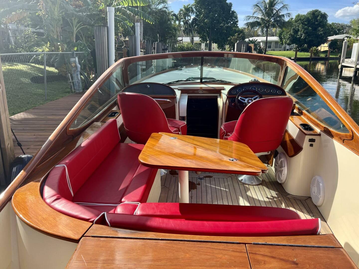 2004 Hinckley Talaria 29 R — photo 2