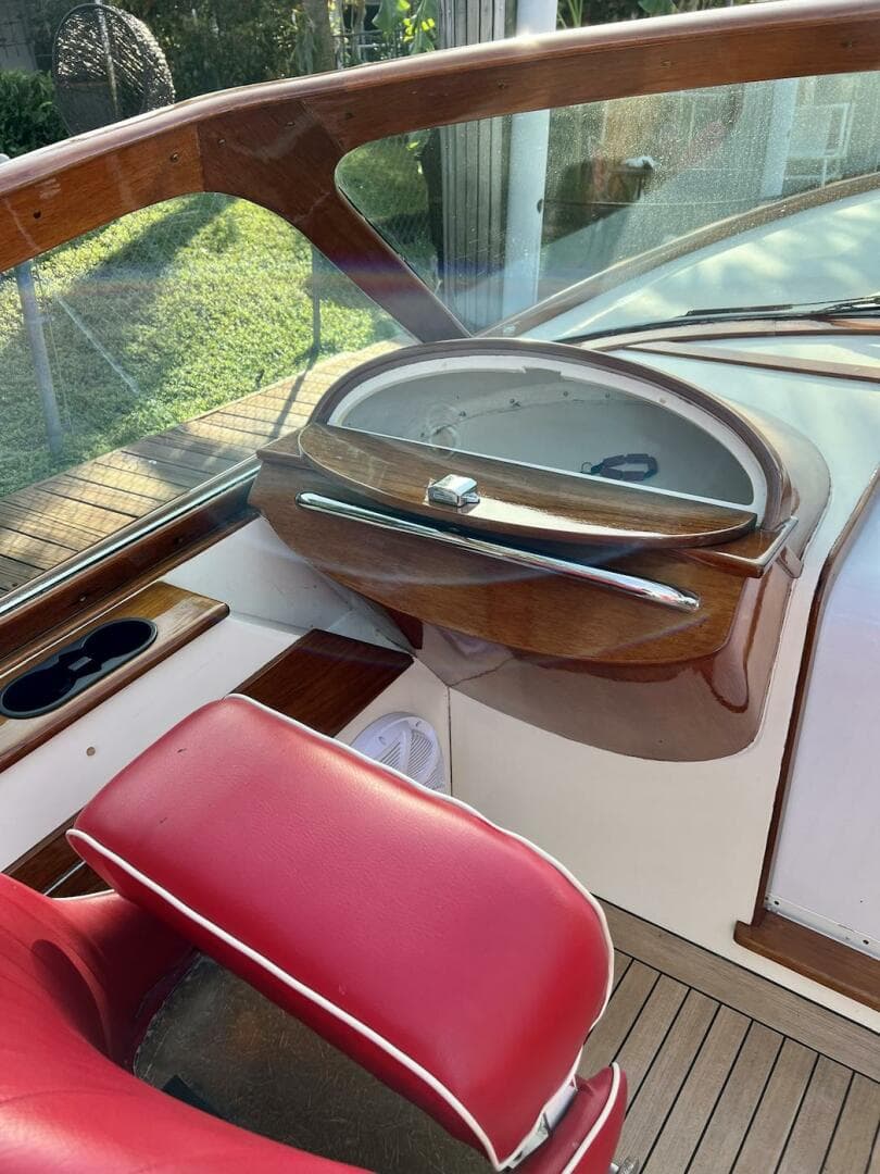 2004 Hinckley Talaria 29 R — photo 9