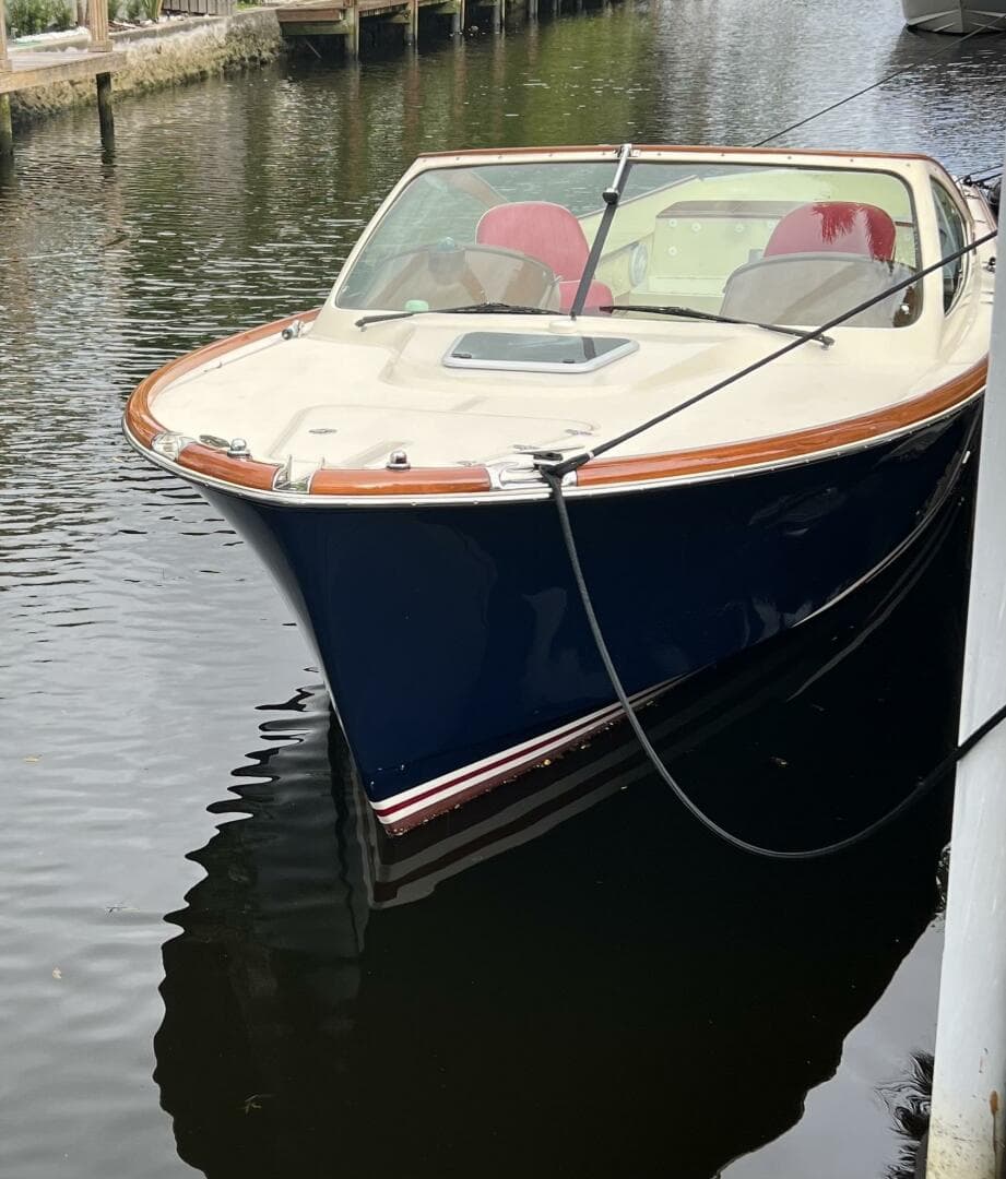 2004 Hinckley Talaria 29 R — photo 3