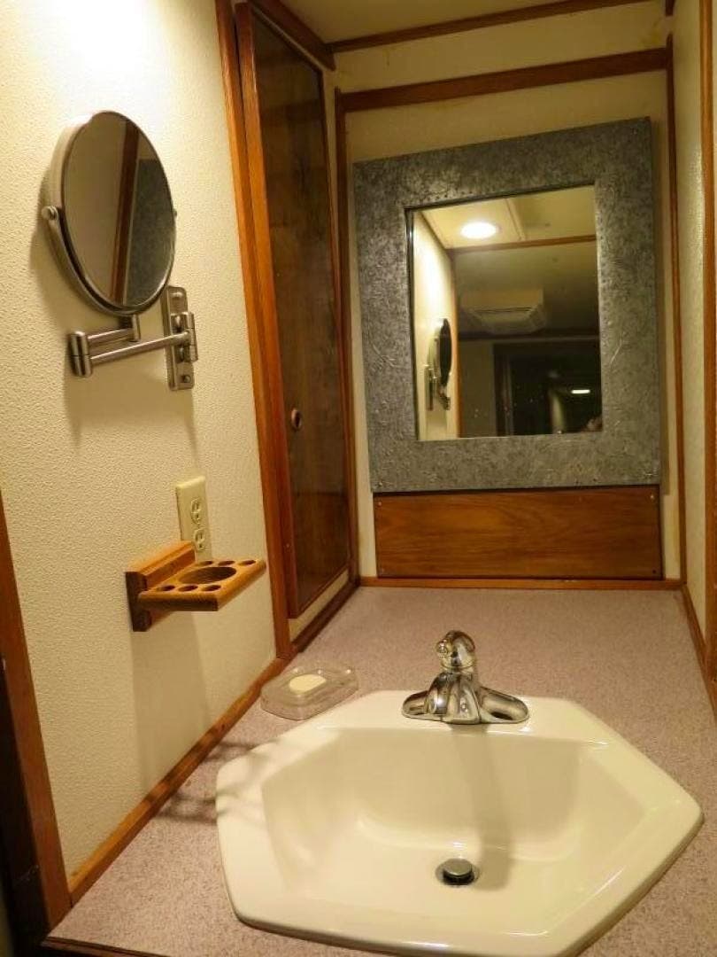 1998 Grafship Hodgdon Custom — photo 47