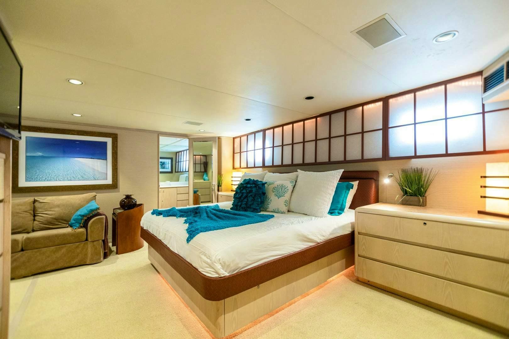 1991 Broward Custom — photo 45