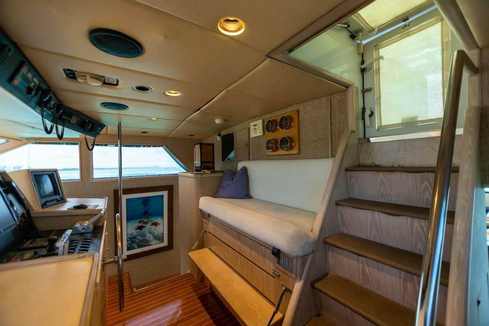 1991 Broward Custom — photo 27