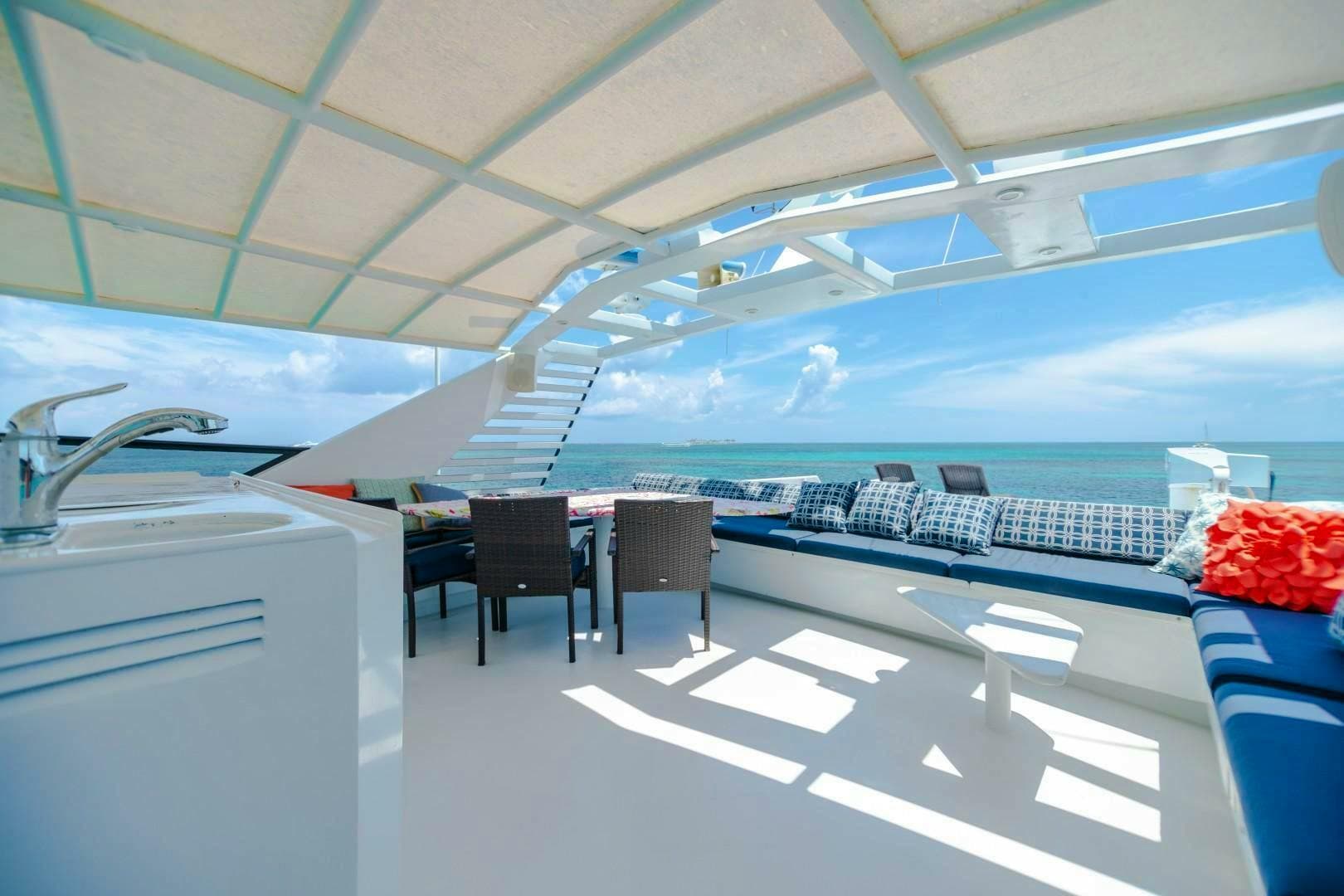 1991 Broward Custom — photo 12