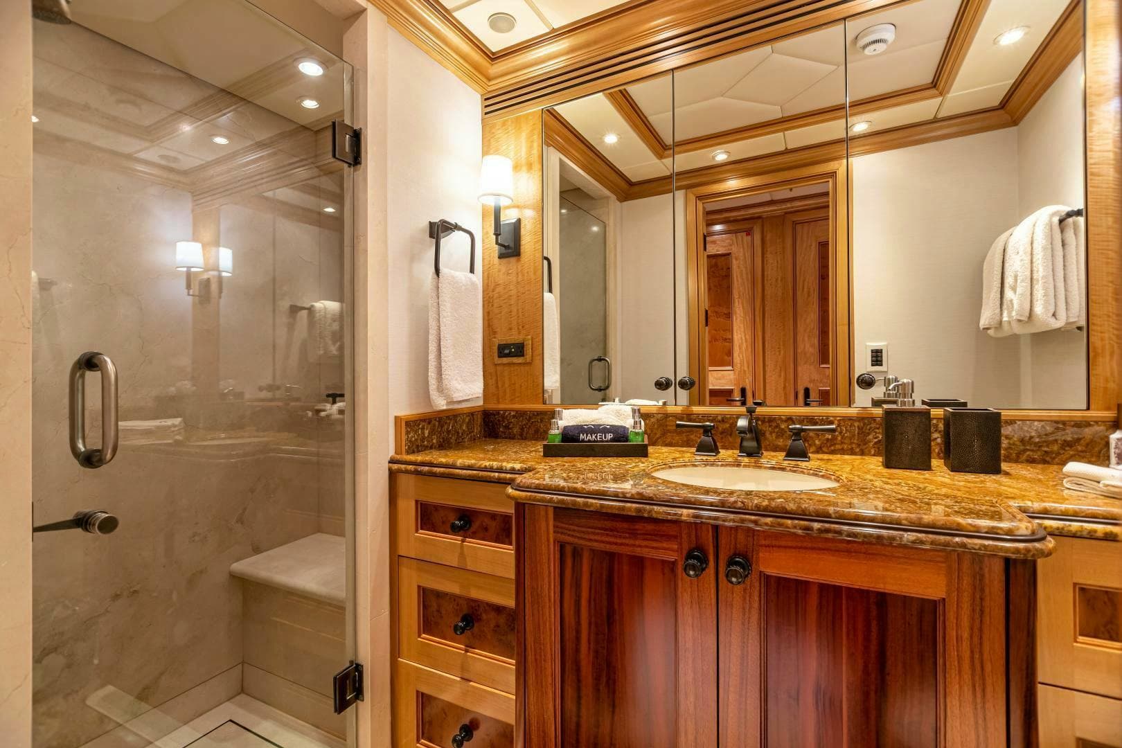 2009 Trinity Yachts Custom — photo 21