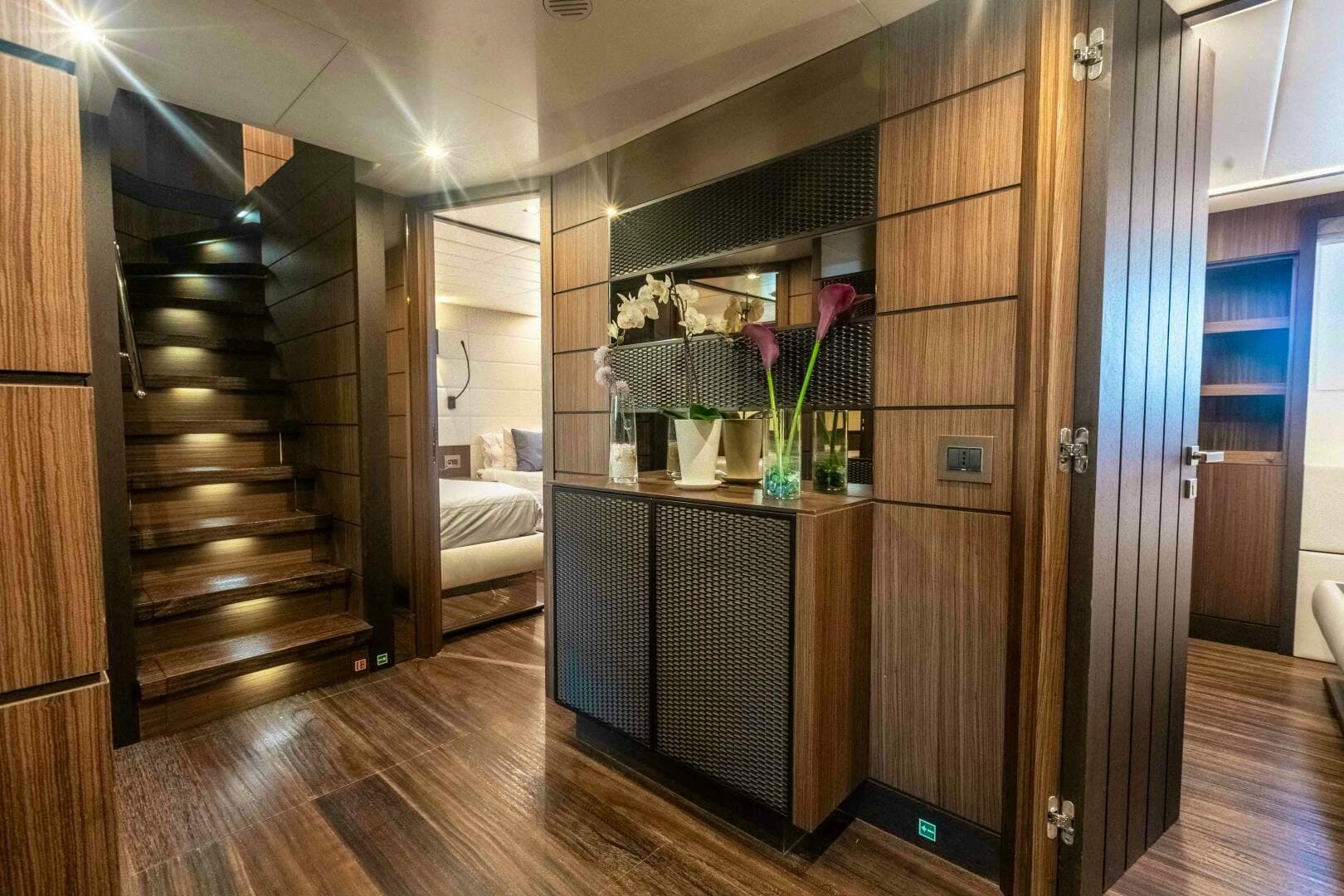 2015 Benetti Classic 121 — photo 47