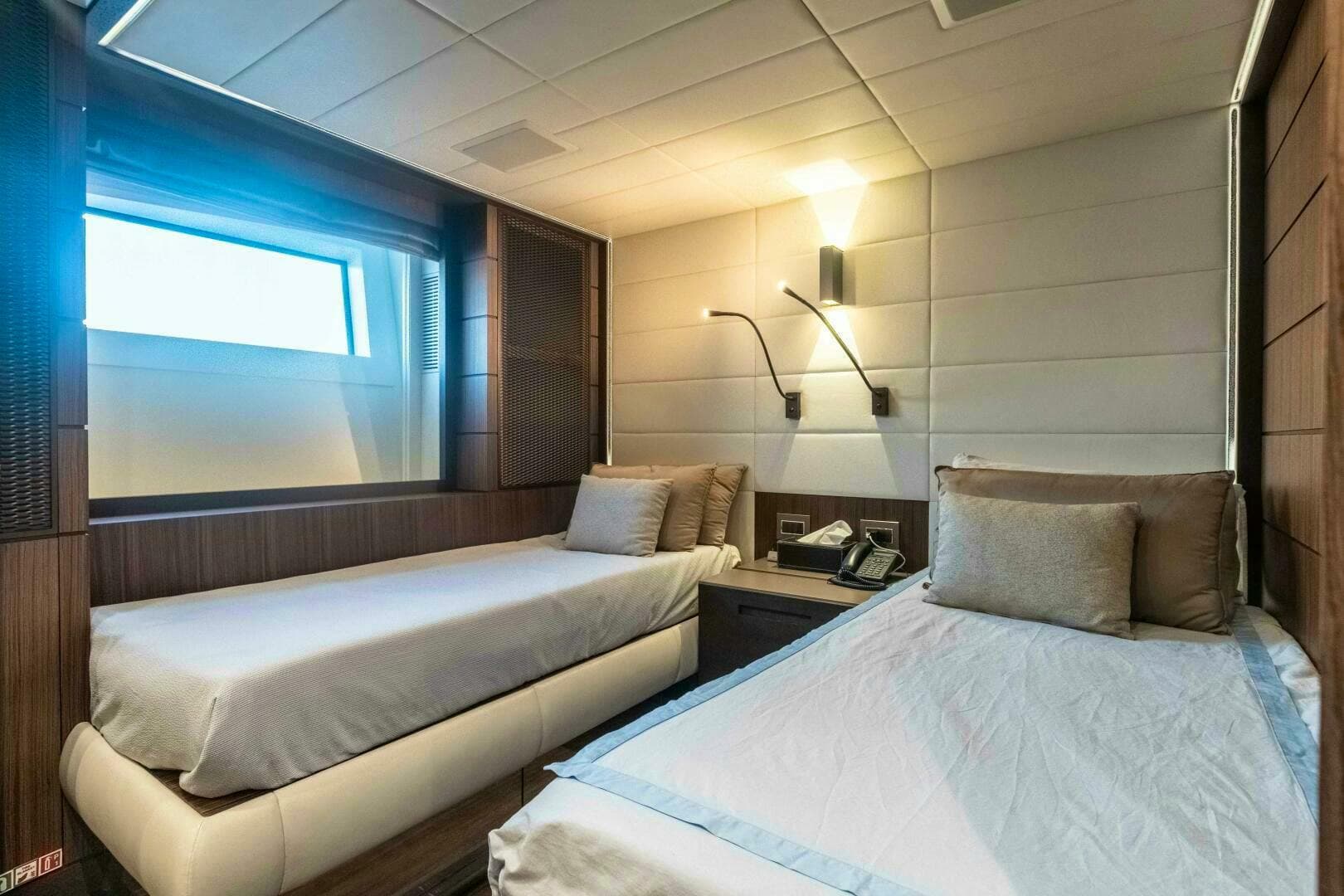 2015 Benetti Classic 121 — photo 42