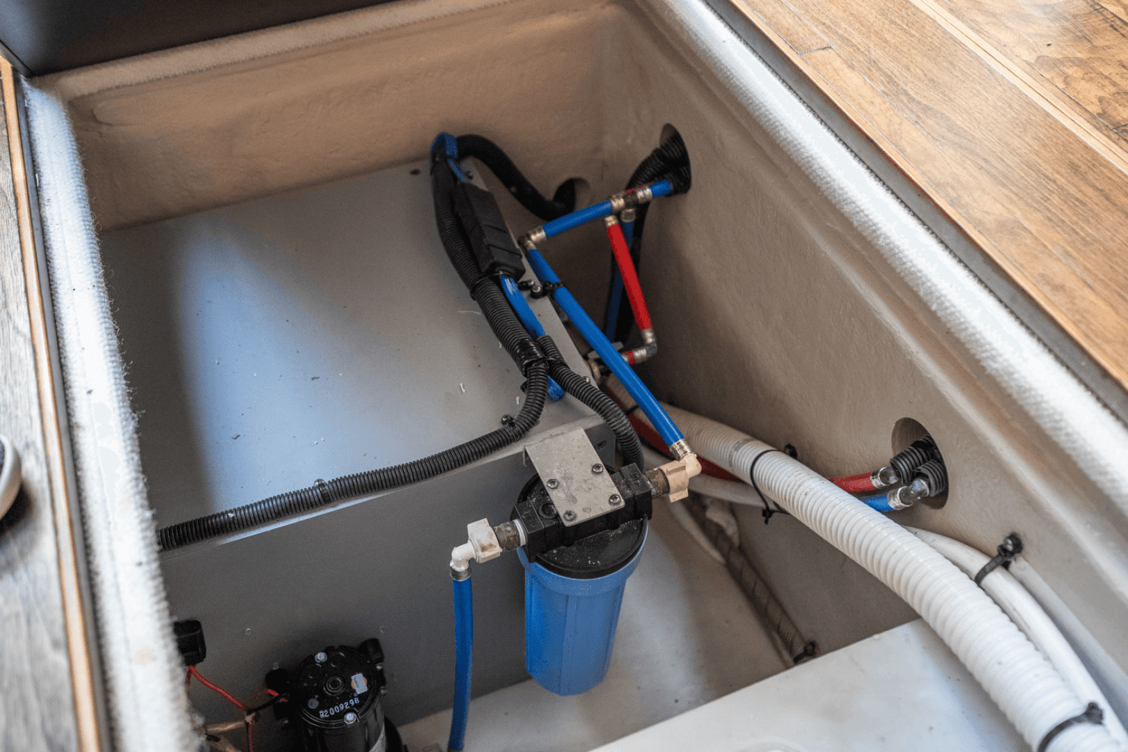 2013 Sea Ray 510 Sundancer — photo 25