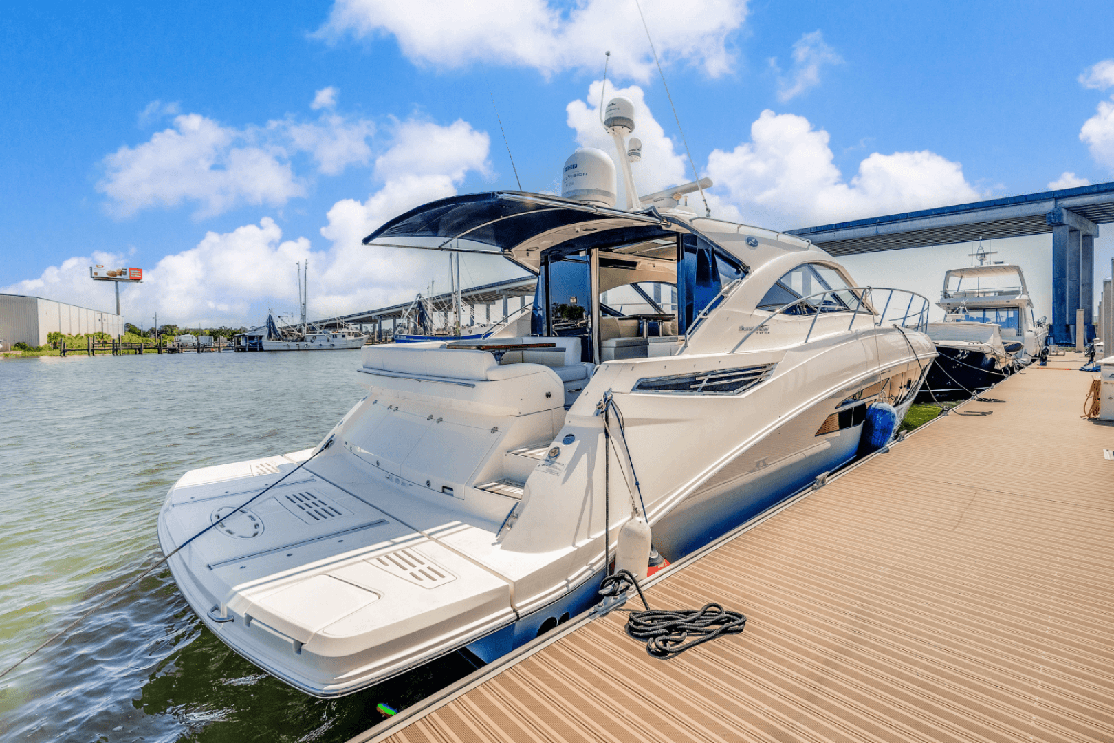 2013 Sea Ray 510 Sundancer — photo 81