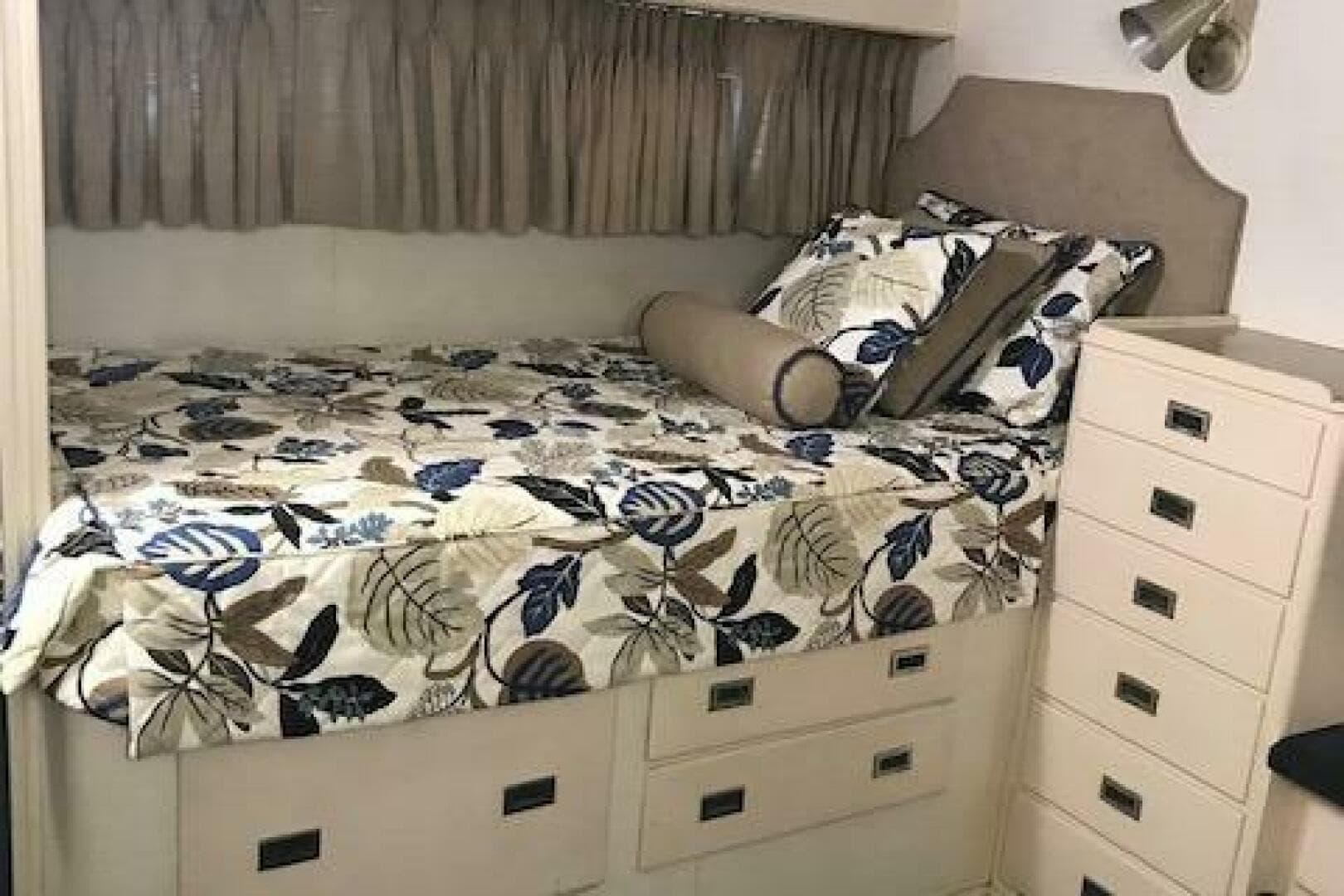 1966 Huckins Linwood 58 — photo 12