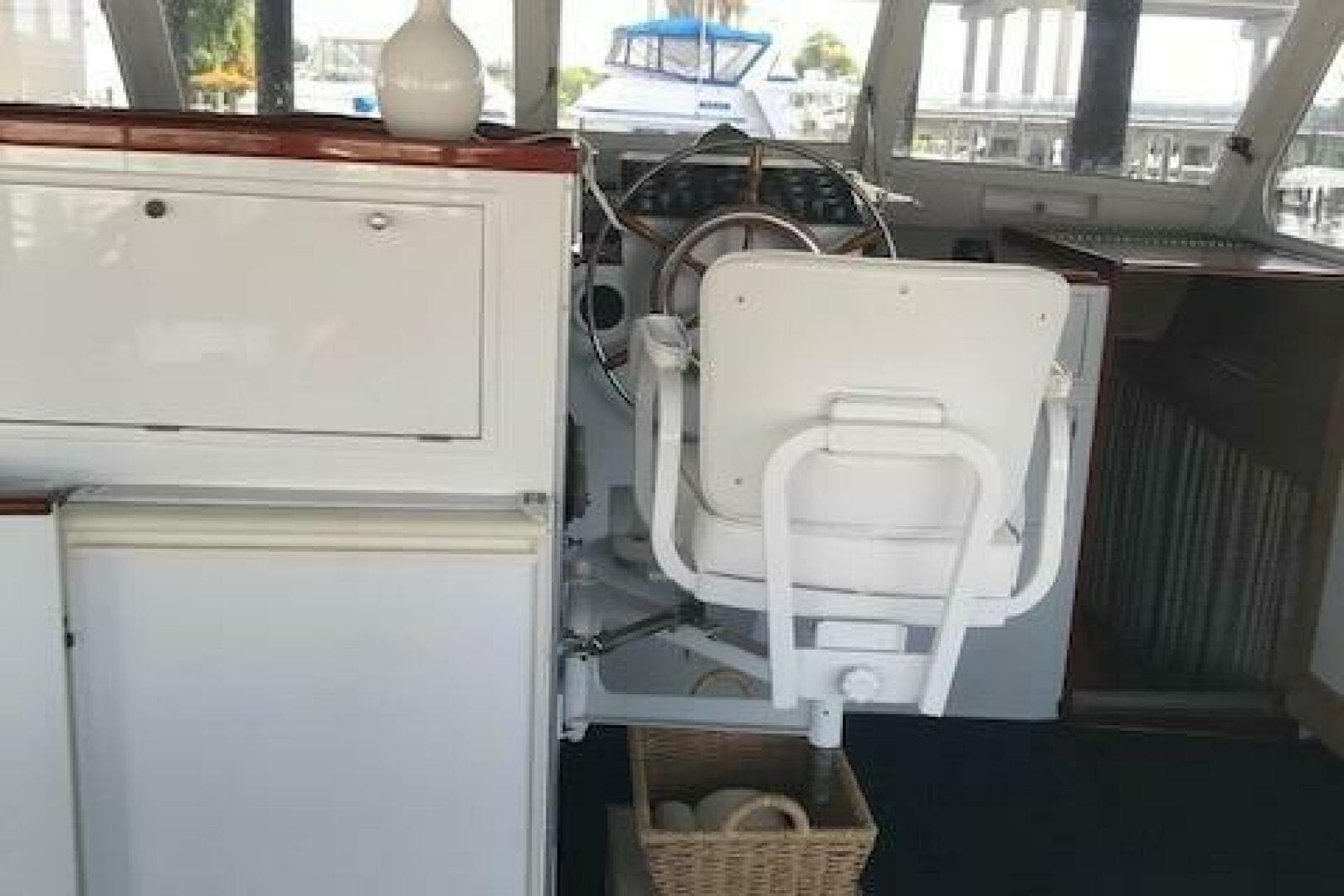 1966 Huckins Linwood 58 — photo 23