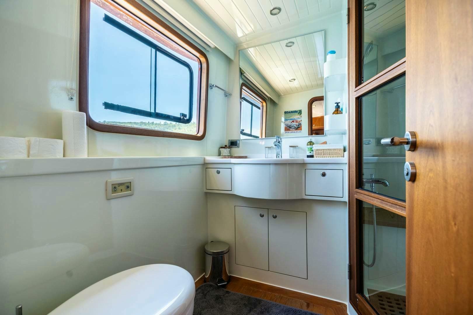 2013 Taka Yachts Custom — photo 50