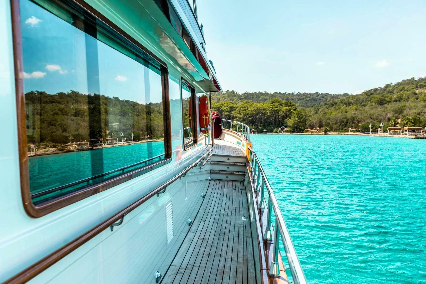 2013 Taka Yachts Custom — photo 28