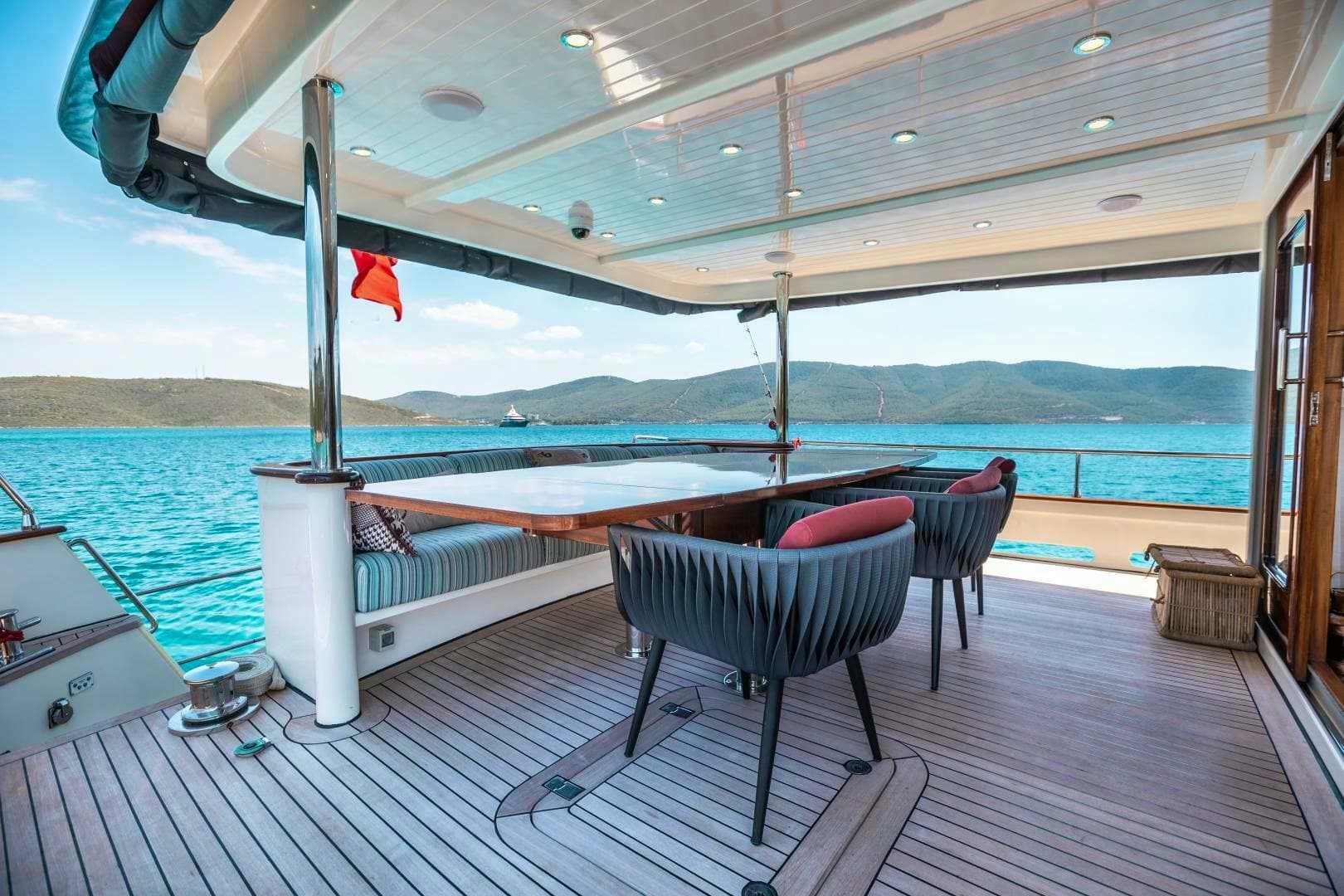 2013 Taka Yachts Custom — photo 11