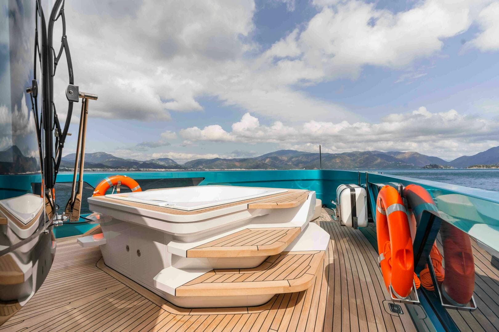 2024 Sarp Yachts Custom — photo 36