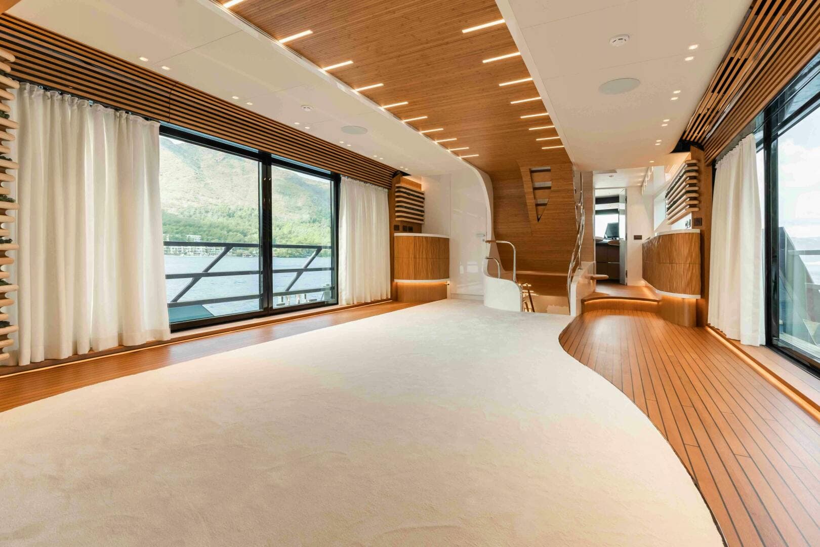 2024 Sarp Yachts Custom — photo 13