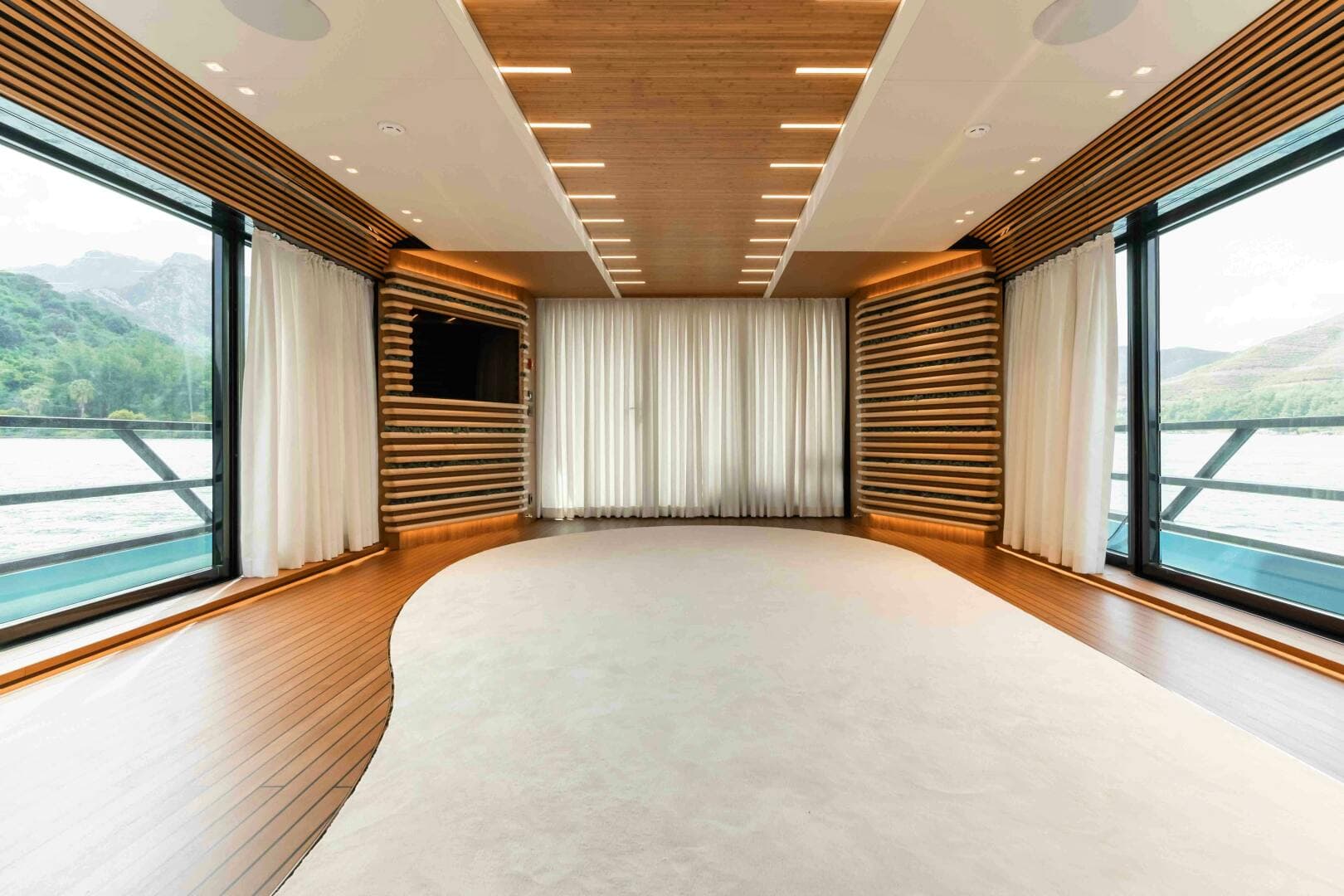 2024 Sarp Yachts Custom — photo 11