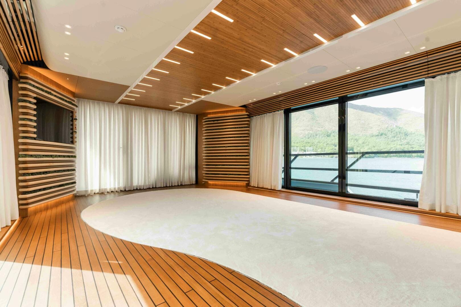 2024 Sarp Yachts Custom — photo 10