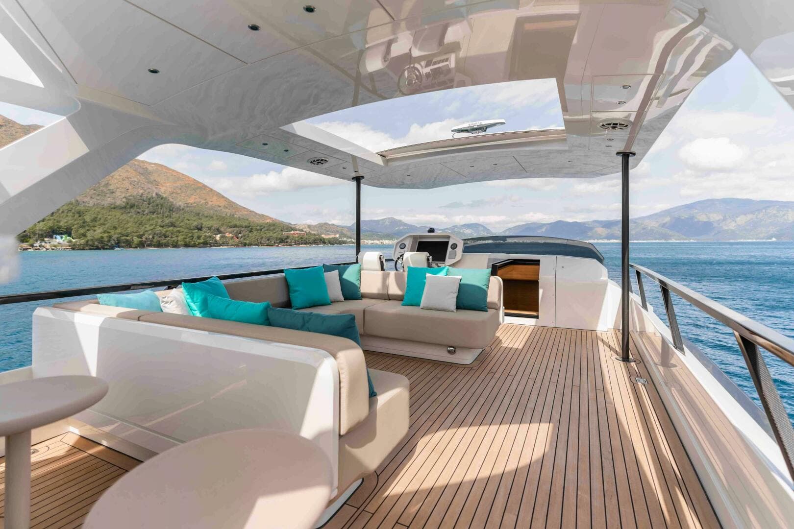 2024 Sarp Yachts Custom — photo 2
