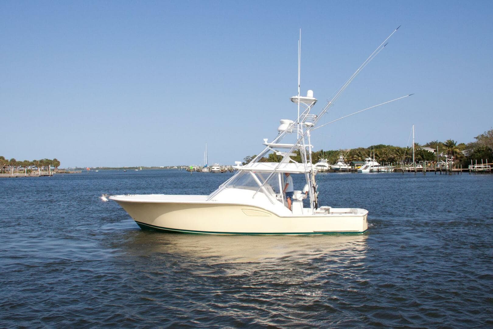 2009 Out Island 38 Custom Express — photo 1