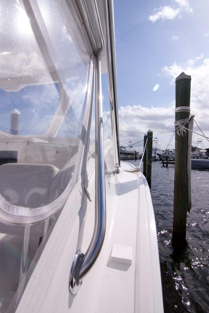 2009 Out Island 38 Custom Express — photo 25