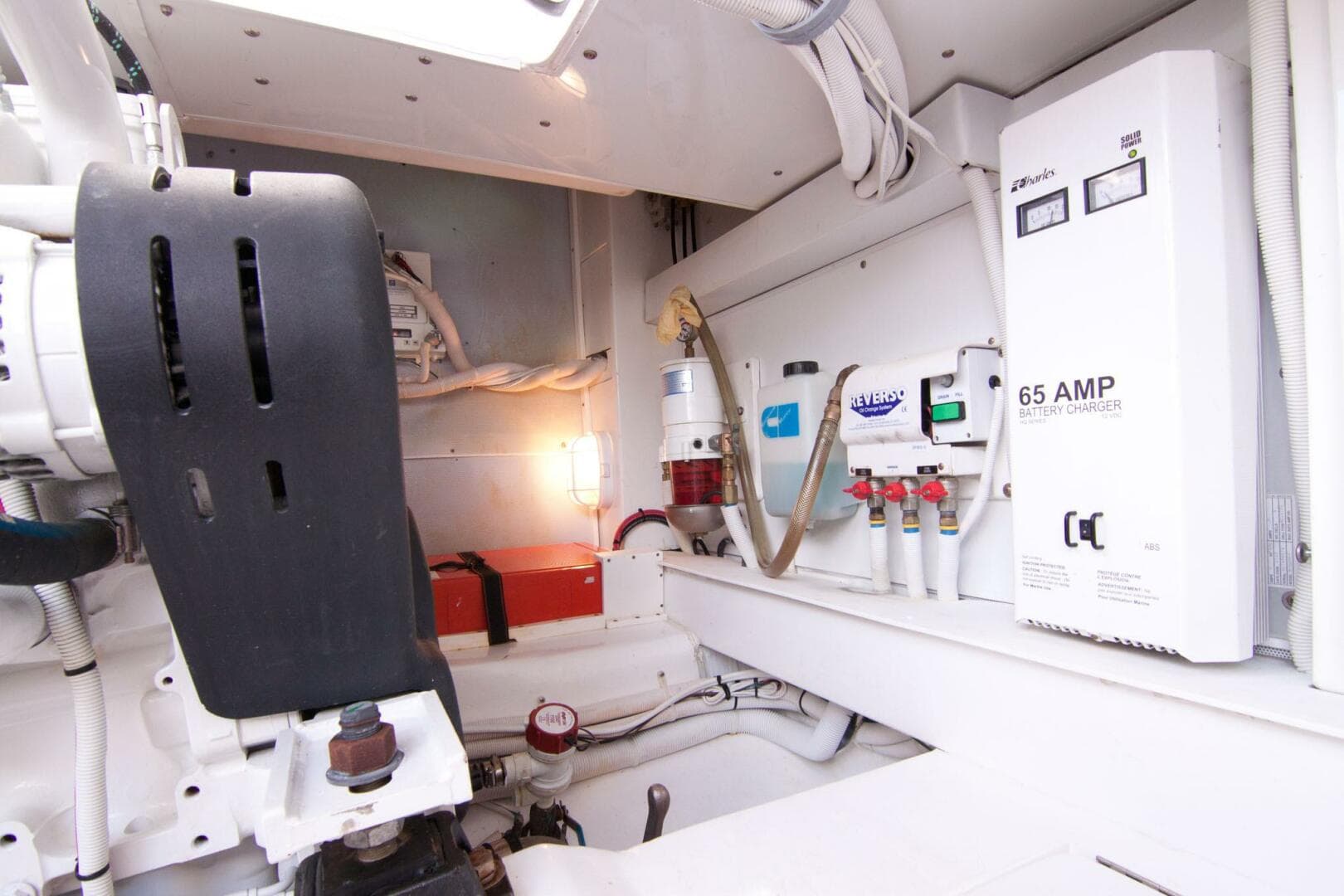 2009 Out Island 38 Custom Express — photo 34