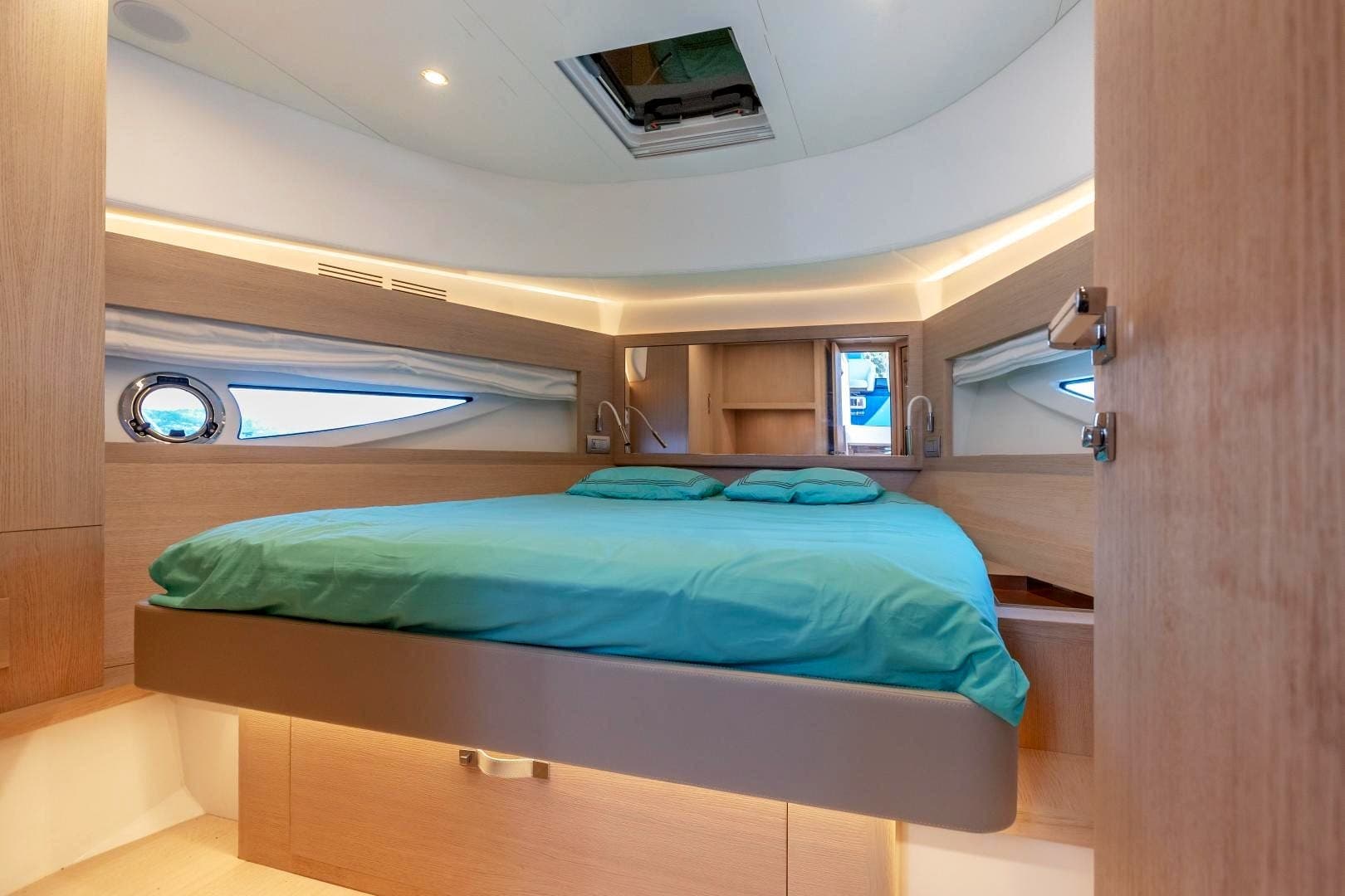 2021 Solaris — photo 5