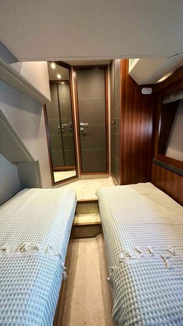 2014 Custom Mcy 65 — photo 24