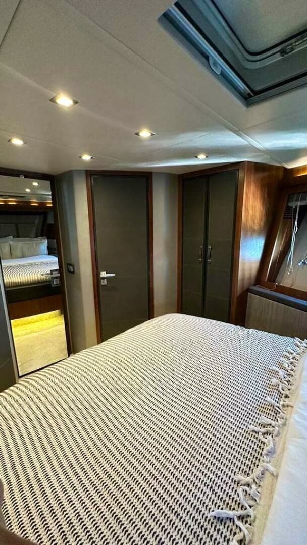 2014 Custom Mcy 65 — photo 27