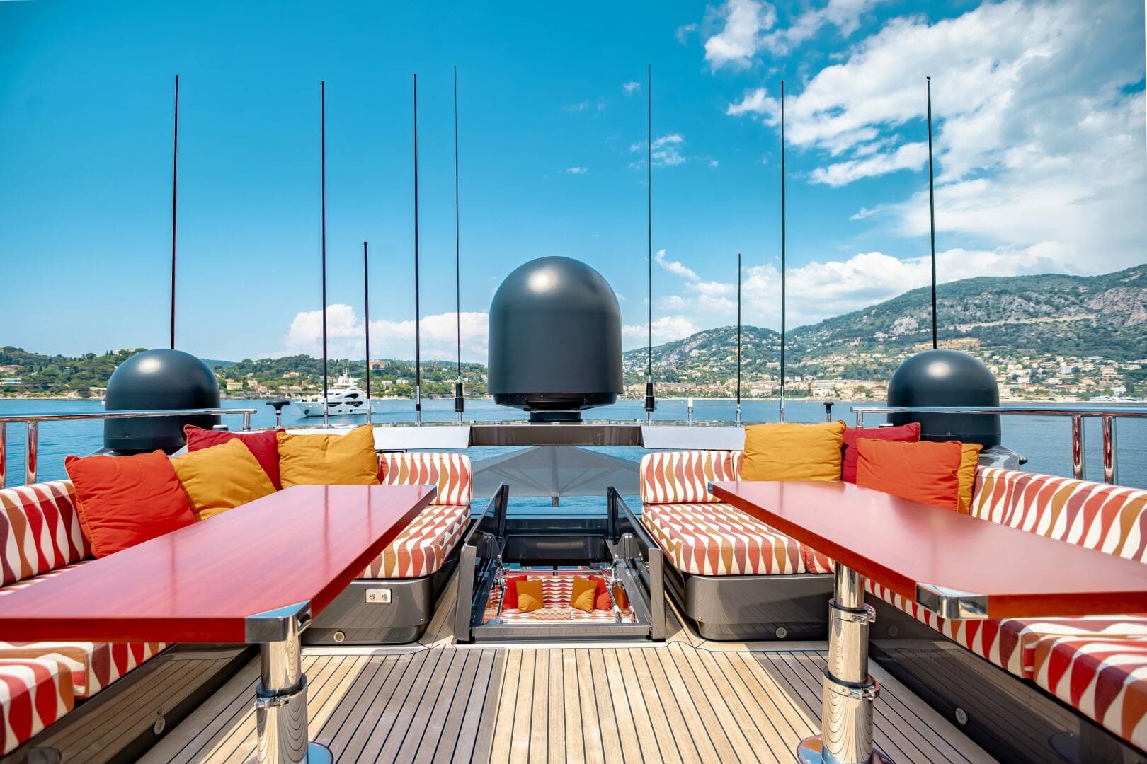 2009 Palmer Johnson 120 — photo 25