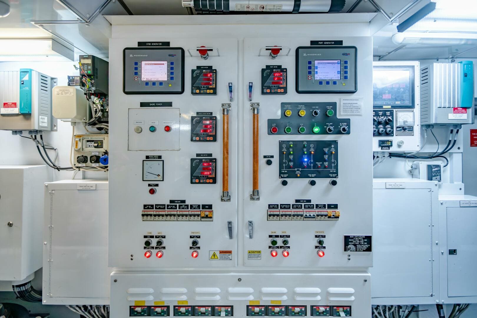 2009 Palmer Johnson 120 — photo 58