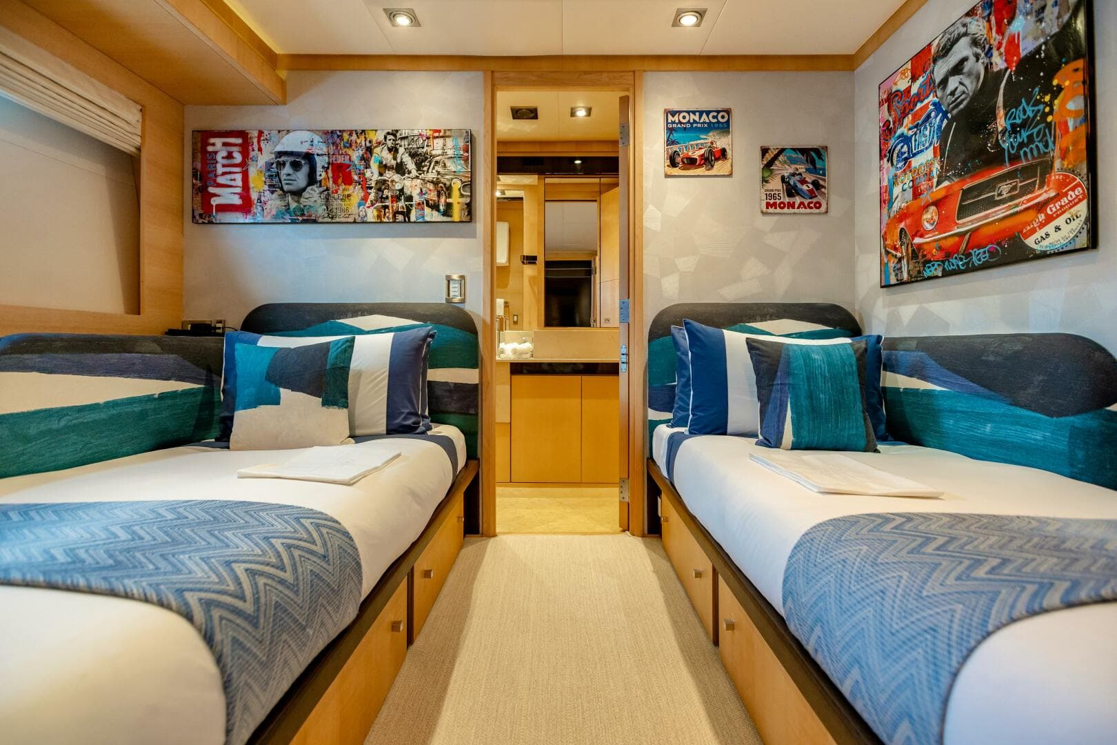 2009 Palmer Johnson 120 — photo 49