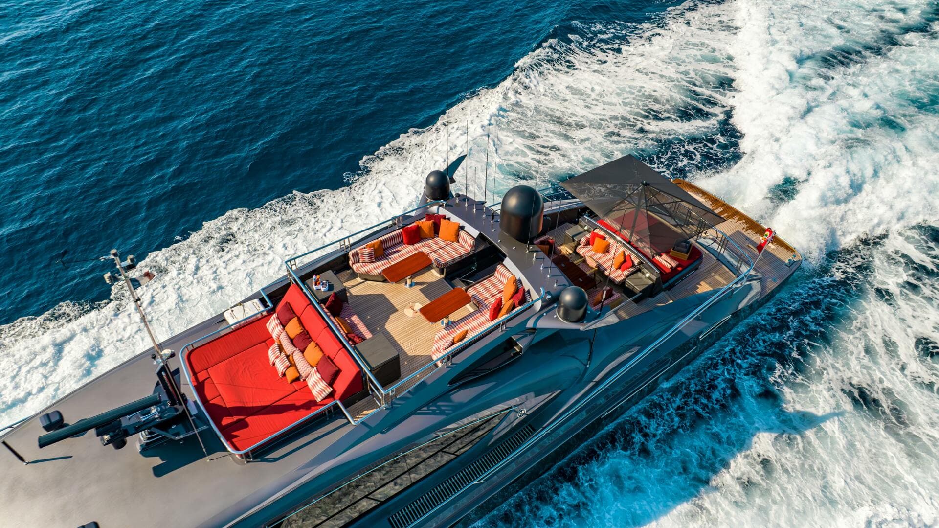 2009 Palmer Johnson 120 — photo 10