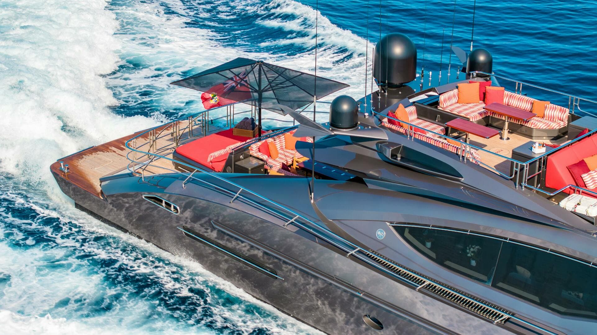 2009 Palmer Johnson 120 — photo 9