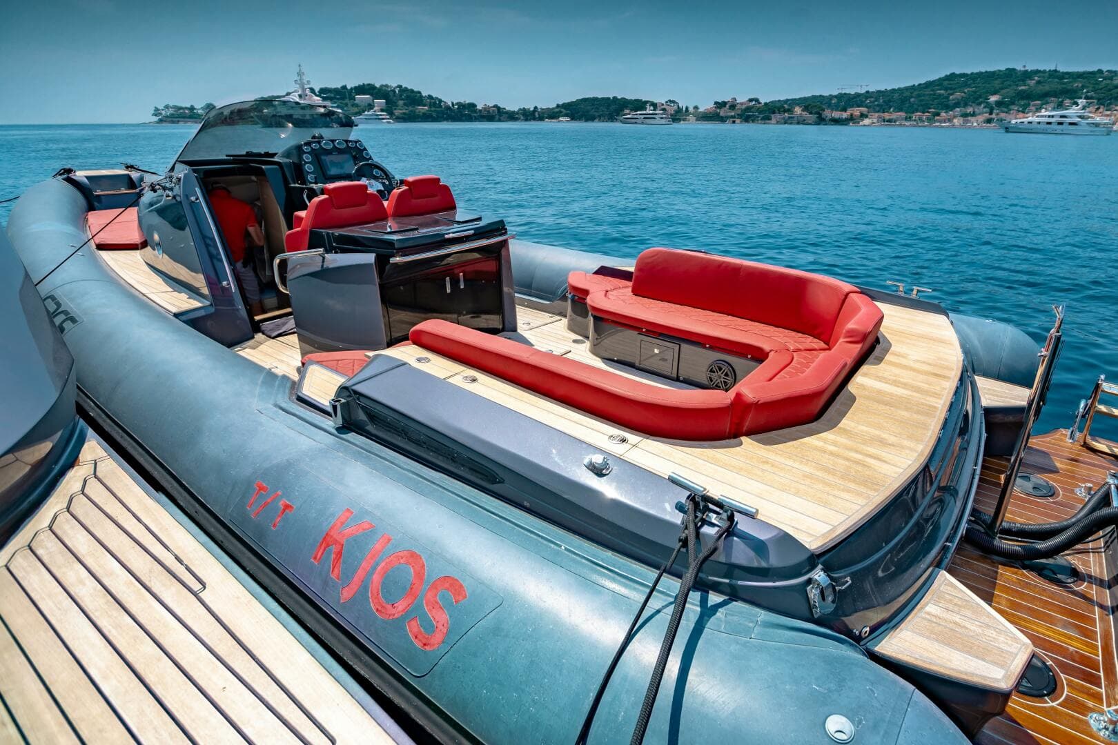 2009 Palmer Johnson 120 — photo 54