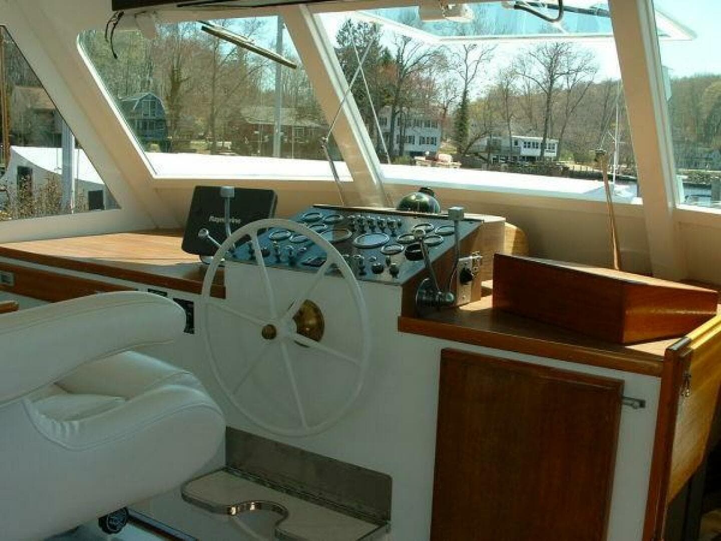 1972 Huckins Atlantic 50 — photo 2