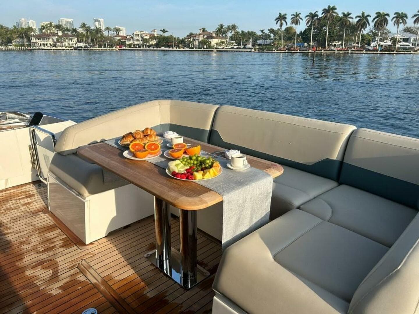 2024 Fairline Squadron 68 — photo 51