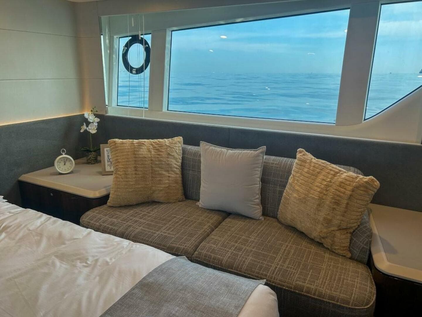 2024 Fairline Squadron 68 — photo 24