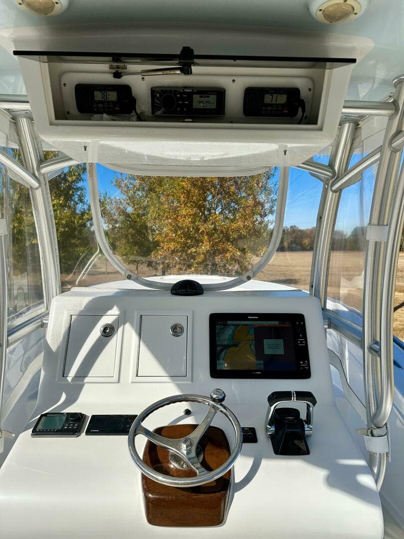 2012 Custom Carolina 26 CC — photo 26