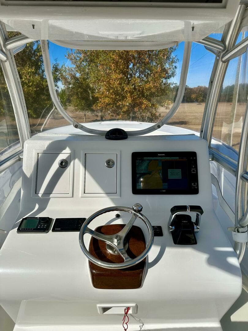 2012 Custom Carolina 26 CC — photo 25