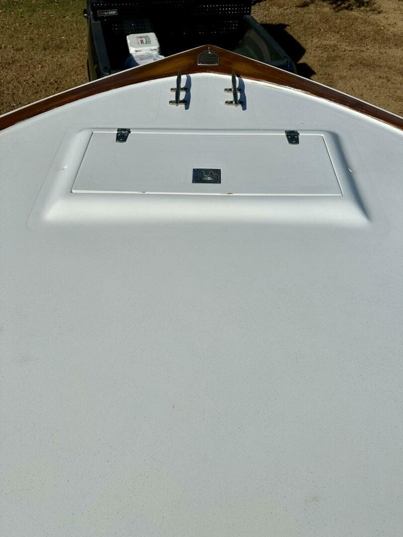 2012 Custom Carolina 26 CC — photo 9