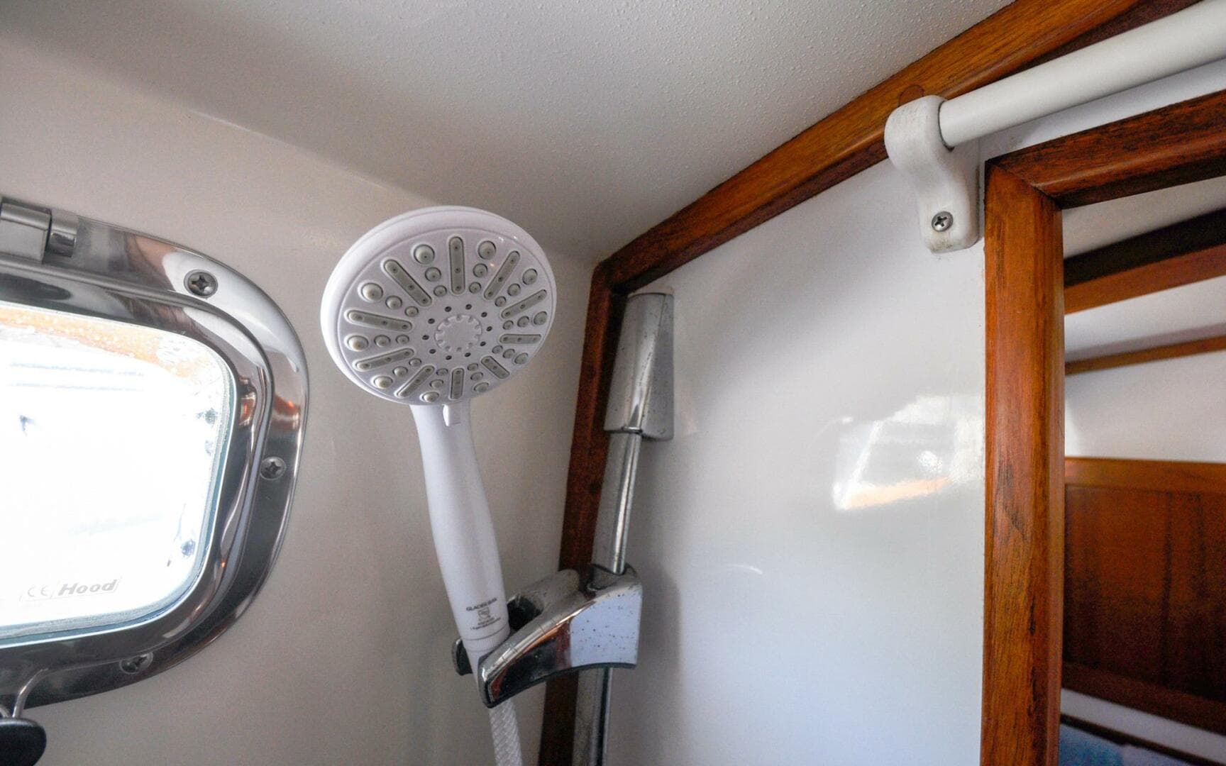 2001 Wilbur 34 — photo 57