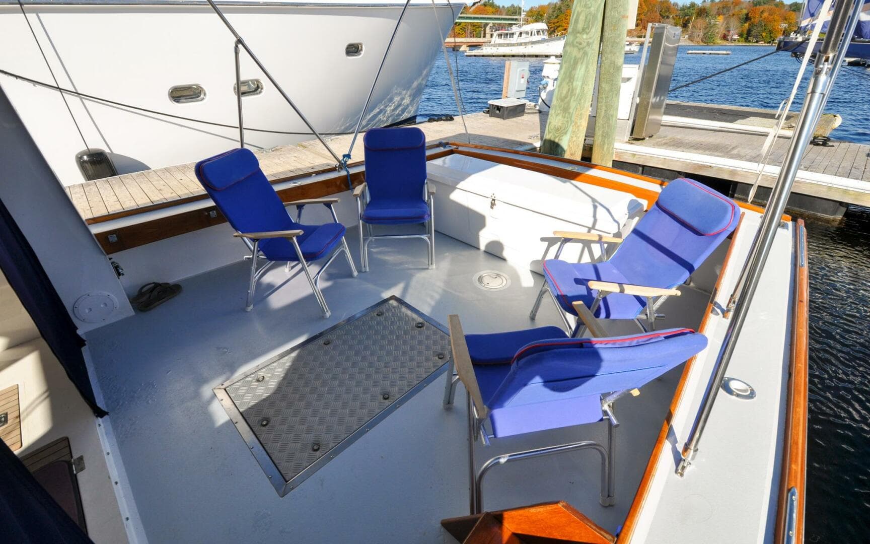 2001 Wilbur 34 — photo 19