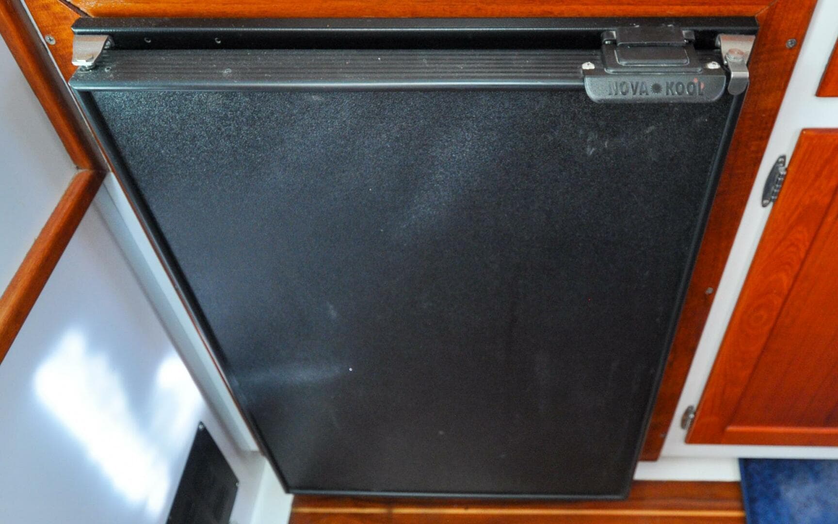 2001 Wilbur 34 — photo 70