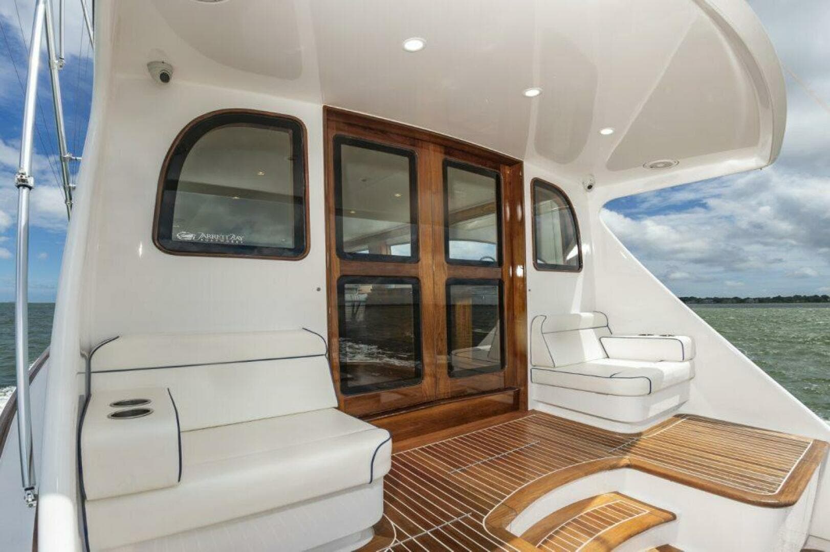 2019 Jarrett Bay 67 — photo 12